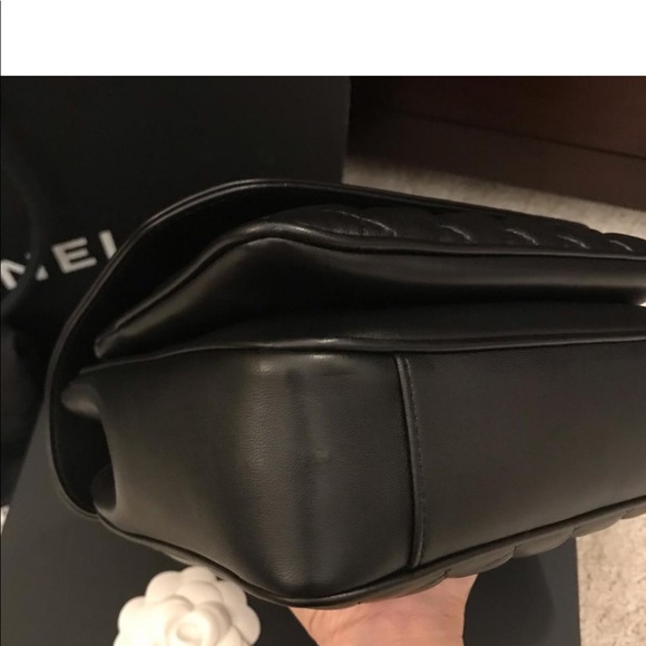 Chanel Flap Bag - Picture 5 of 8